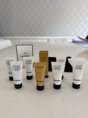 CHANEL Sublimage, Hydra Beauté & La Mousse
Mini 7 piece Set